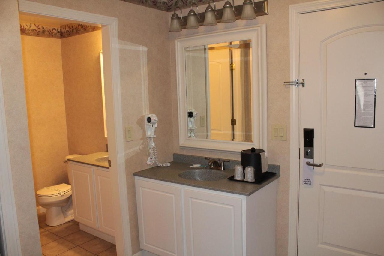 Shiretown Inn & Suites Houlton Экстерьер фото